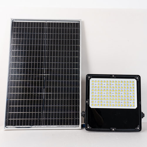 đèn pha năng lượng mặt trời 60w